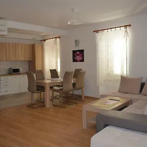 Apartment Michael, Krk Town